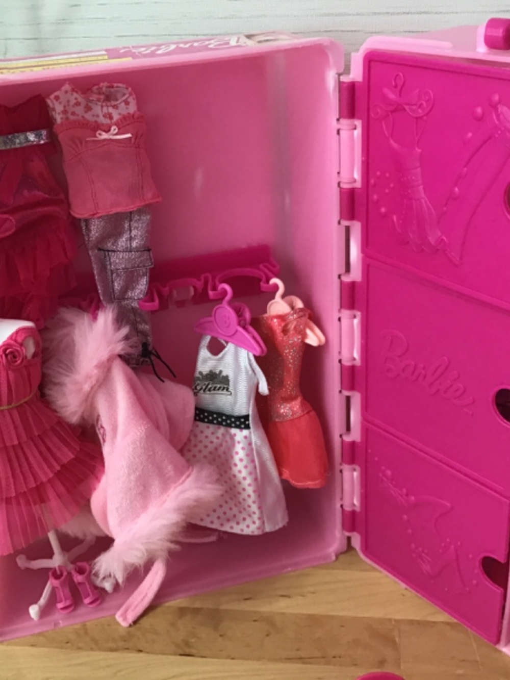 Barbie Doll and Wardrobe - Picture 8 of 16
